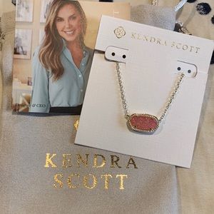 NWT Kendra Scott Elisa Pendent